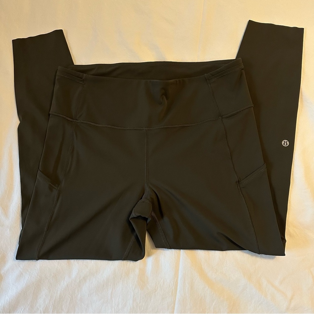 Lululemon Army Green Leggings Sz 12 25”